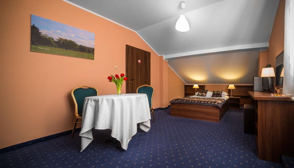 Hotel Colnus Kolno  Εξωτερικό φωτογραφία